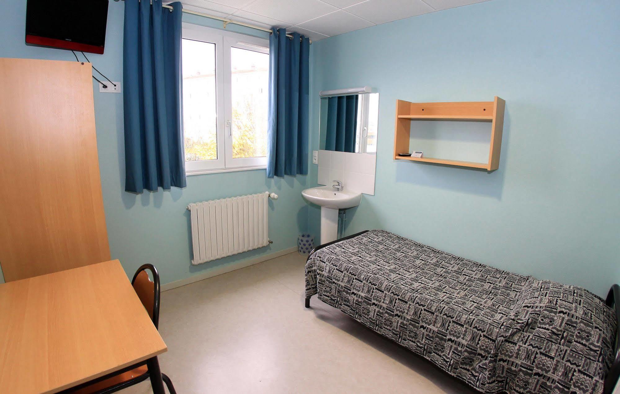 Ethic Etapes Cis De Besancon Aparthotel Exterior foto